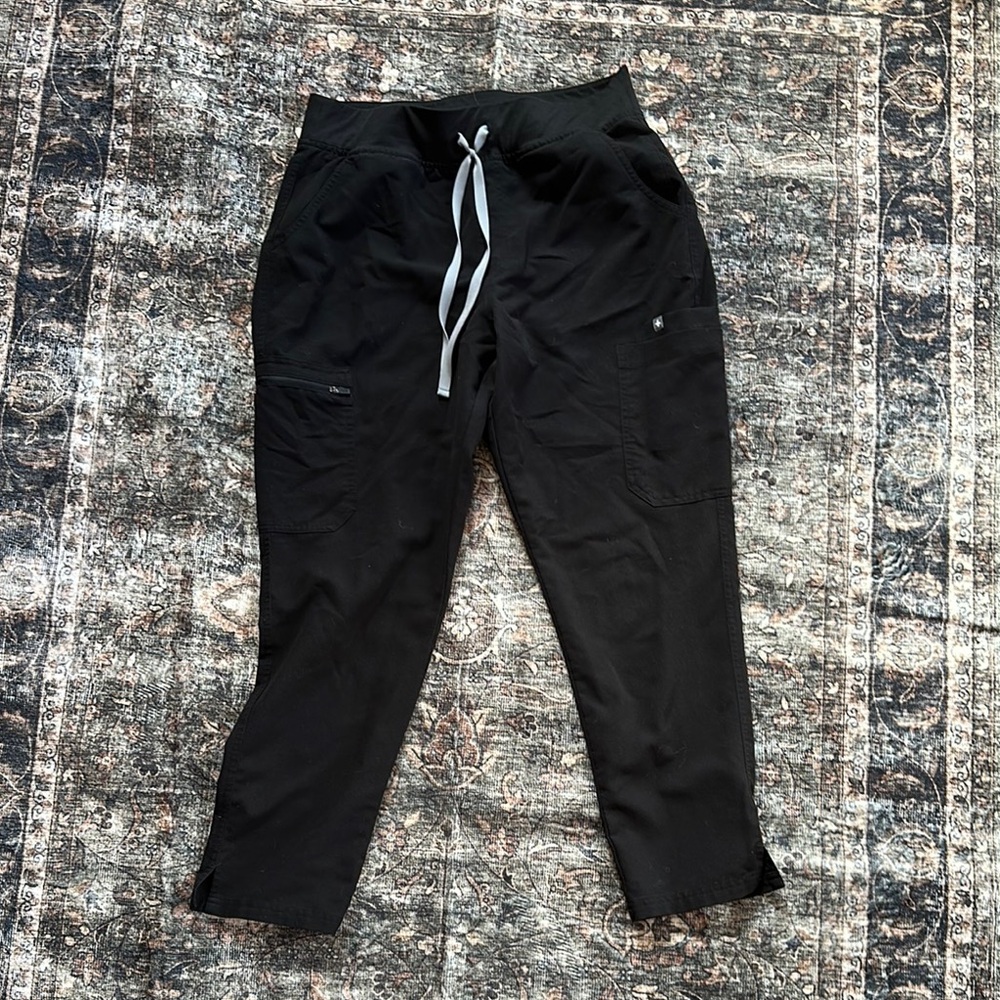Figs yola pants large petite
